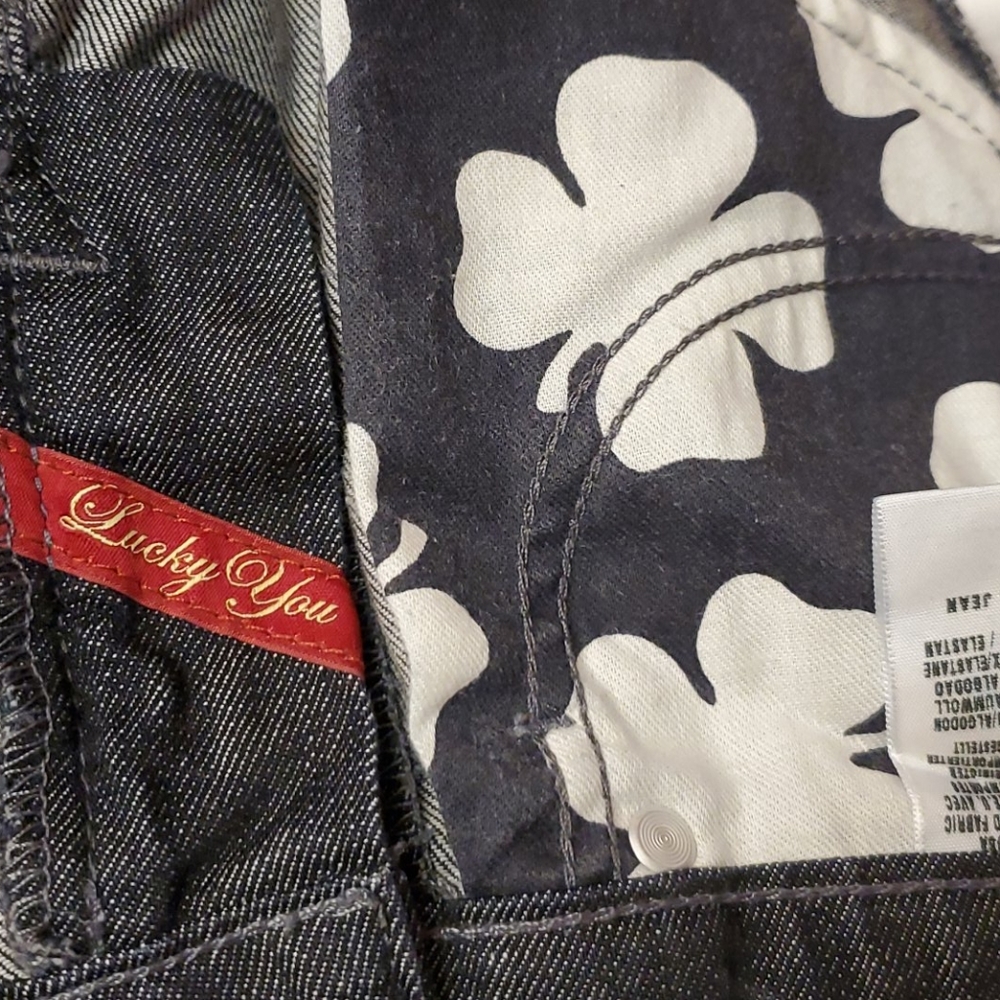 LUCKY BRAND, MADE IN USA. Size 2/26. - Picture 8 of 11